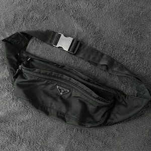 Authentic Vintage nylon PRADA waist bag